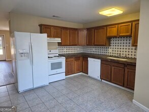 312 W 5th St in Rincon, GA - Building Photo - Building Photo