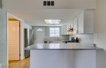 457 Sellers Pl in Henderson, NV - Building Photo - Building Photo