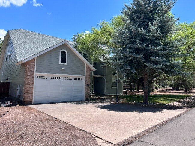 2061 W Rim Rd in Lakeside, AZ - Building Photo - Building Photo