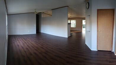 18 Valley Trail SE in Acworth, GA - Building Photo - Building Photo