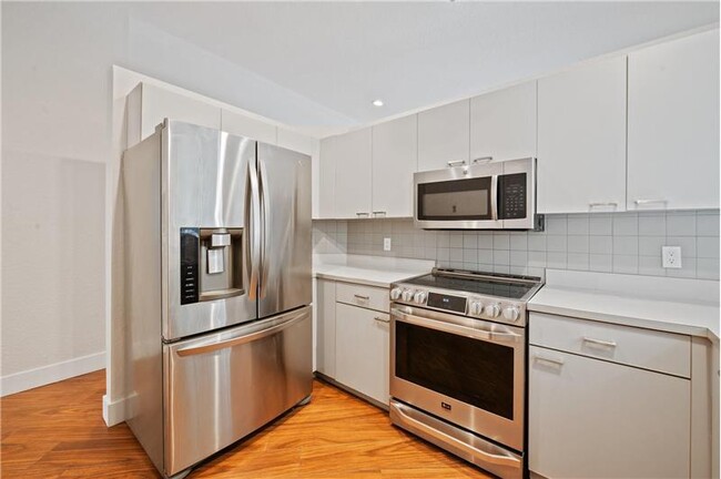 property at 6621 Fern St