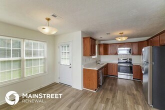 9710 Collier Ln in Louisville, KY - Building Photo - Building Photo