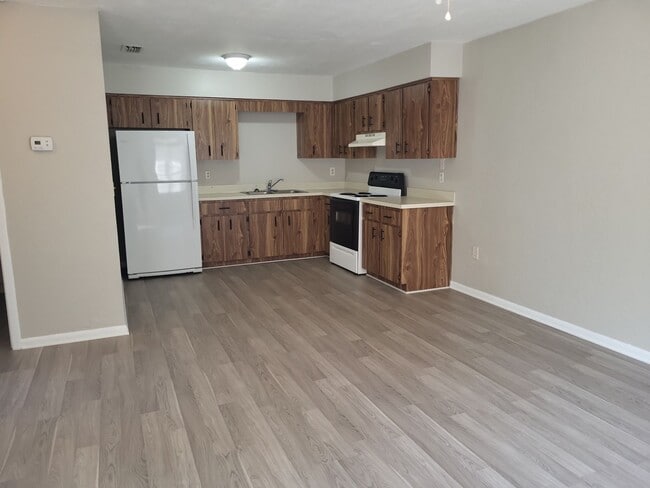 2540 E Constance Ct, Unit 2