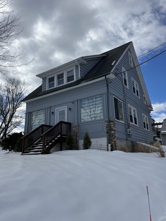 536 Federal Rd in Brookfield, CT - Building Photo