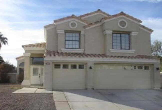 property at 2614 White Pine Dr