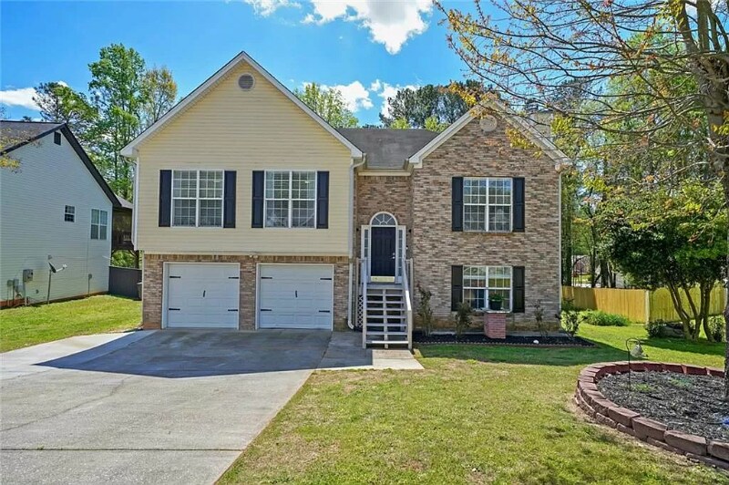 1732 N Oak Dr in Lawrenceville, GA - Building Photo