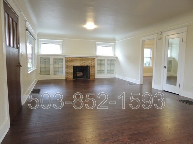 122 SE 60th Ave in Portland, OR - Building Photo - Building Photo