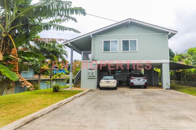 property at 47-372-372 Kapehe St