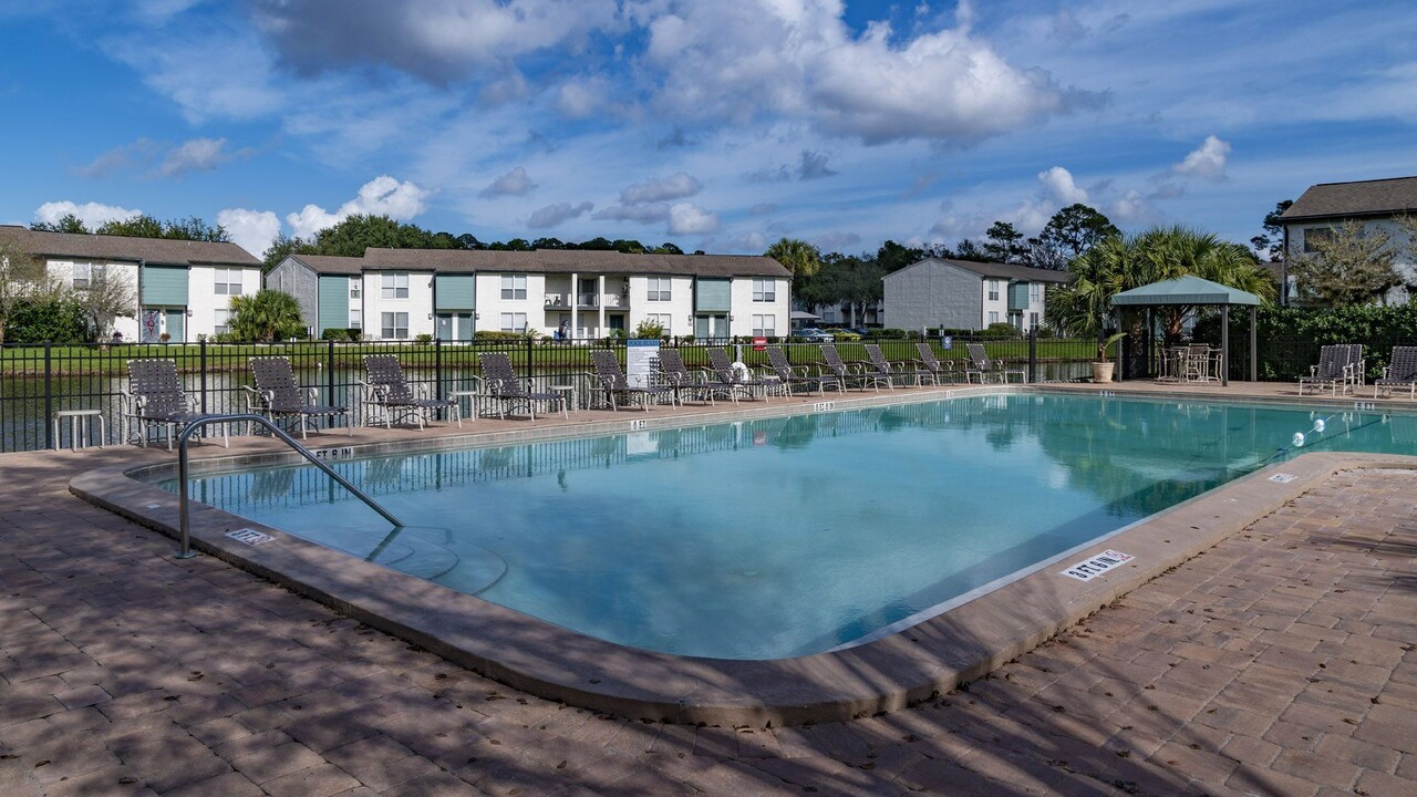 Sands on Beach in Jacksonville, FL - Foto de edificio