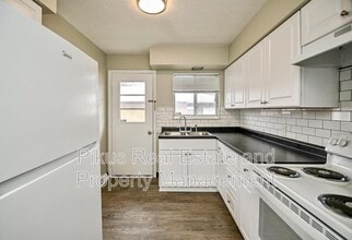 593 Baldwin Rd in Akron, OH - Building Photo - Building Photo