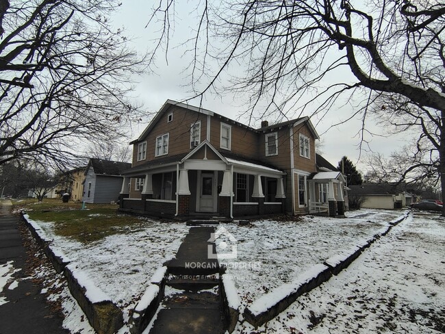 903 College Dr, Unit 1