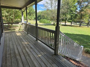 1605 Hillhaven Rd in Browns Summit, NC - Building Photo - Building Photo