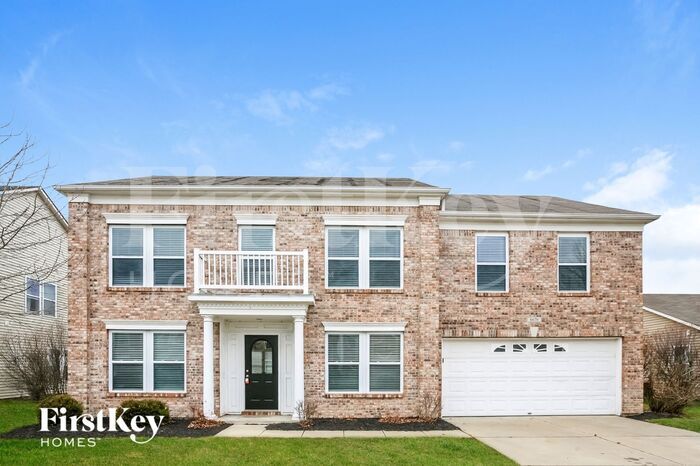 6670 Eagle Crossing Blvd in Brownsburg, IN - Building Photo