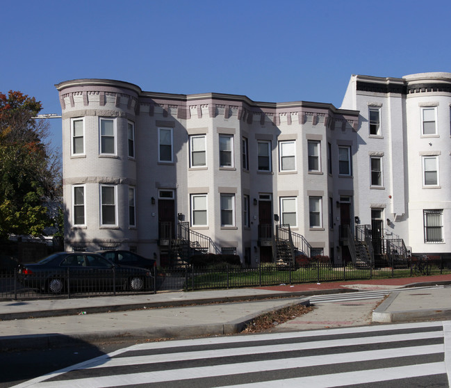 1804-1810 New Jersey Ave NW in Washington, DC - Building Photo - Building Photo