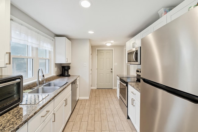 264 Roberts Ave in Conshohocken, PA - Building Photo - Building Photo