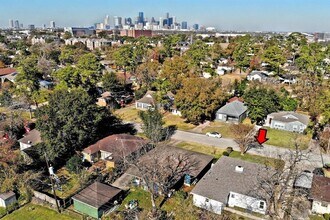3834 Rosedale St in Houston, TX - Foto de edificio - Building Photo