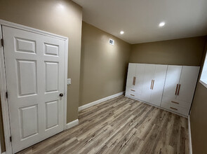3268 Briarwood Blvd, Unit Briarwood Efficency in East Point, GA - Foto de edificio - Building Photo