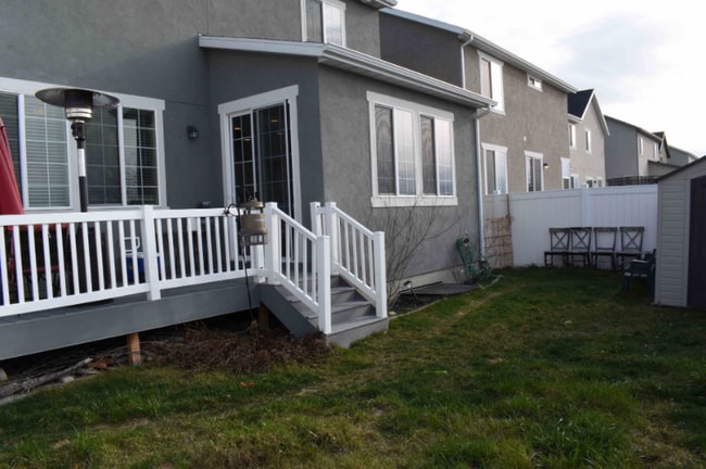 property at 1044 W Osprey Dr