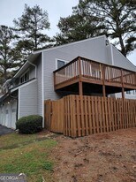 104 Twiggs Cor in Peachtree City, GA - Building Photo