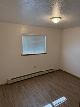 3717 Alamogordo Dr NW in Albuquerque, NM - Building Photo - Building Photo