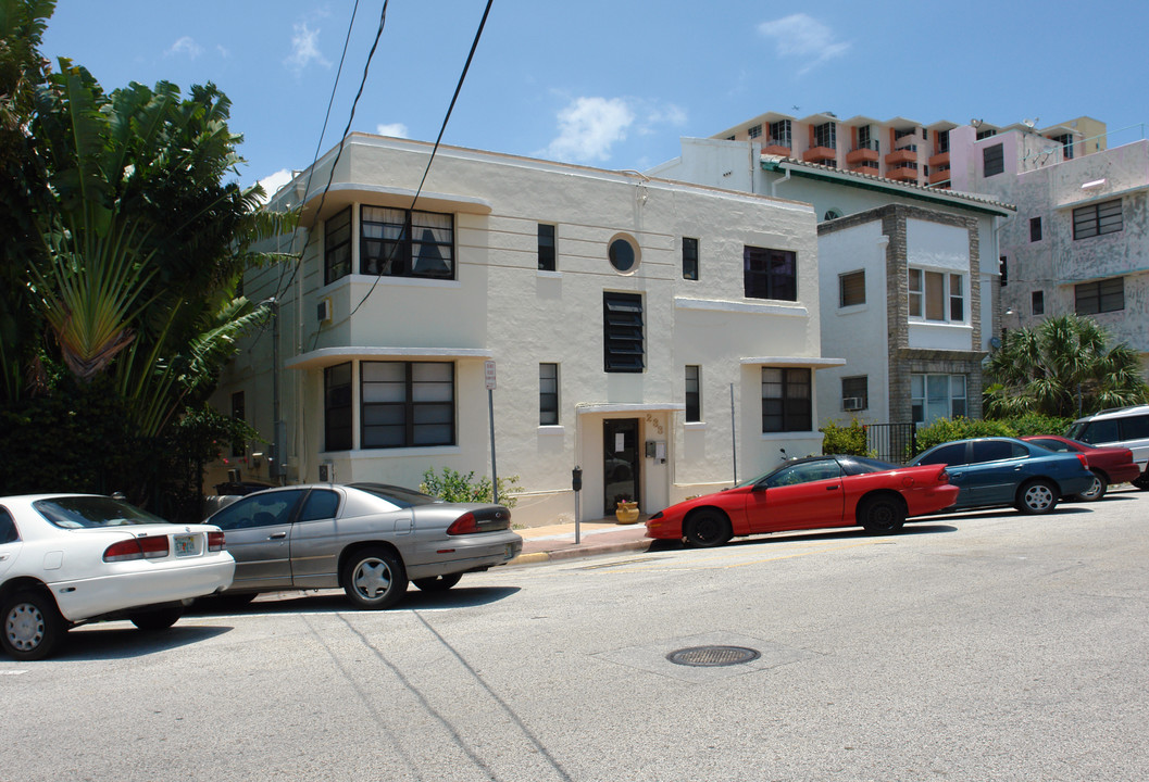 233 27th St in Miami Beach, FL - Foto de edificio