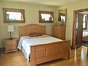 3076 N Bartlett Ave in Milwaukee, WI - Foto de edificio - Building Photo