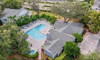 2565 Grassy Point Dr, Unit Lake View #205 in Lake Mary, FL - Building Photo