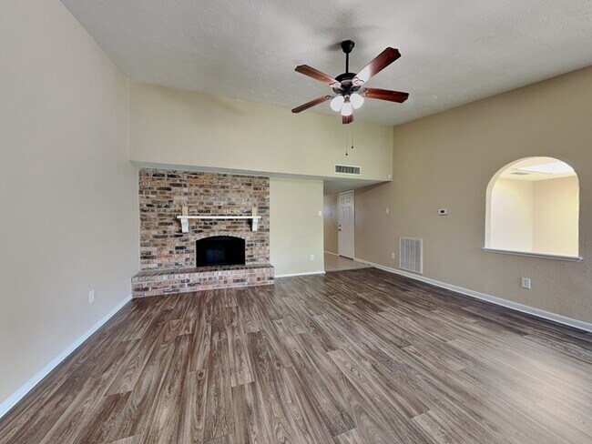 5019 Forthbridge Dr in Houston, TX - Building Photo - Building Photo