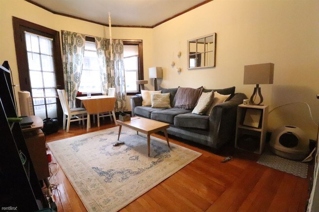 163 Summer St-Unit -Apt 4 in Somerville, MA - Building Photo - Building Photo