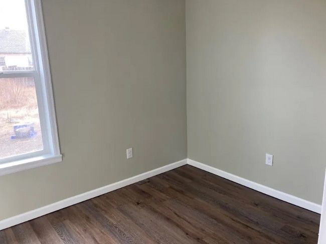 property at 4782 Murr Rd