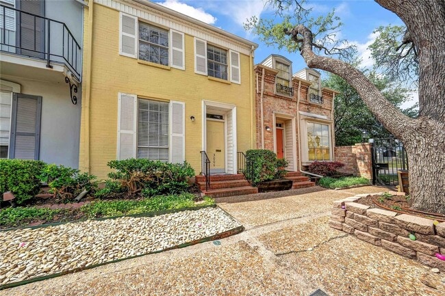 property at 3006 Brockbank Ct