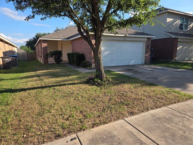 4925 Waterford Dr in Fort Worth, TX - Building Photo - Building Photo