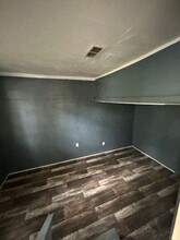 437 Erie St in Jackson, MS - Foto de edificio - Building Photo