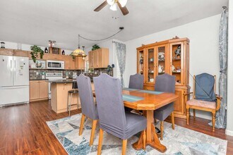 11536-11536 236 St in Maple Ridge, BC - Building Photo - Building Photo