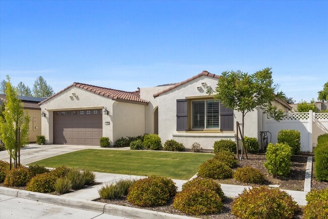 14222 Barbon Beck Ave in Bakersfield, CA - Building Photo - Building Photo