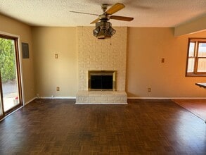 12105 Brentwood Hills Blvd NE in Albuquerque, NM - Building Photo - Building Photo