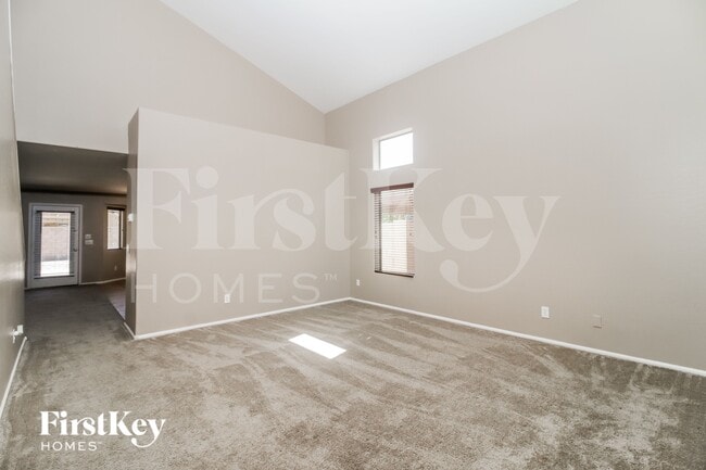 40133 W Sanders Way in Maricopa, AZ - Foto de edificio - Building Photo