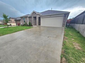 2314 Montgomery St in Sherman, TX - Building Photo - Building Photo