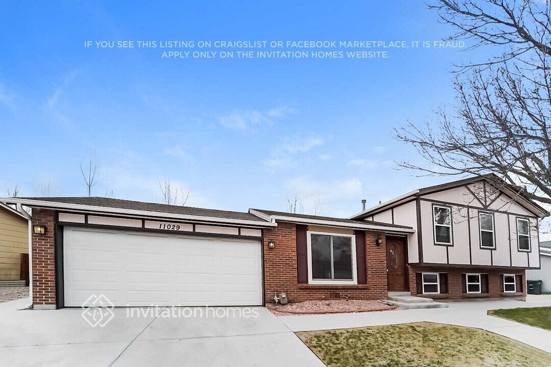 11029 Eudora Cir in Thornton, CO - Building Photo