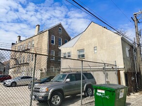 2013 S Loomis St in Chicago, IL - Building Photo - Building Photo