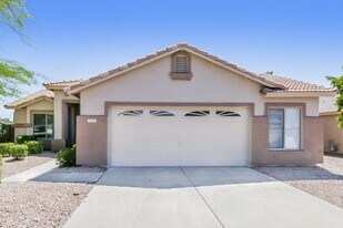 7705 E Caballero St in Mesa, AZ - Building Photo