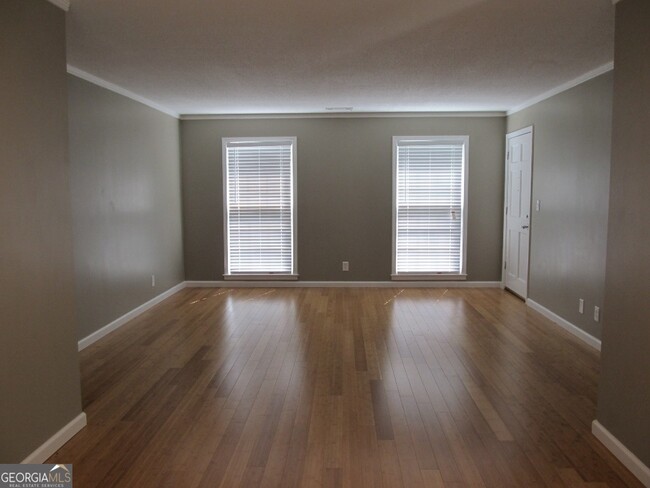 502 Park Ave, Unit B in Lagrange, GA - Foto de edificio - Building Photo