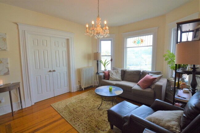 14 Breck Ave in Boston, MA - Building Photo - Building Photo