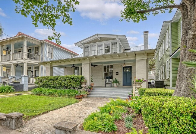 property at 216 Congress St