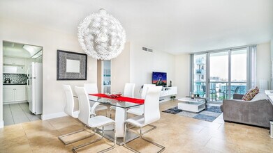 3801S S Ocean Dr in Hollywood, FL - Building Photo - Building Photo