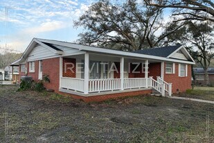 5538 Gunn Rd in Mobile, AL - Building Photo