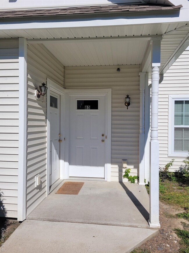 property at 85 Ruth Ct