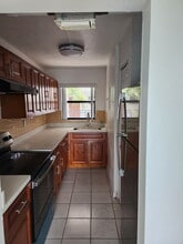 650 NE 149th St, Unit 408A in North Miami, FL - Building Photo - Building Photo