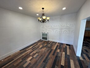 833 Garfield Ave in Newark, OH - Building Photo - Building Photo