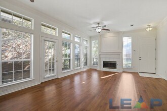 8704 Moss Hill Rd in Irving, TX - Building Photo - Building Photo